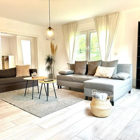 Grosszuegiges Apartment Mit Balkon Fuer Monteure Und Feriengaeste Dillingen Extérieur photo